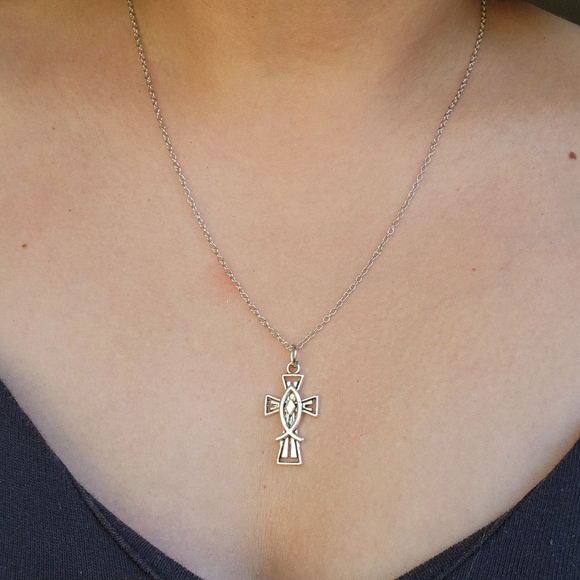 Classic Cross Silver Dainty Ichthys Ichthus Fish Necklace - Picture 5 of 6